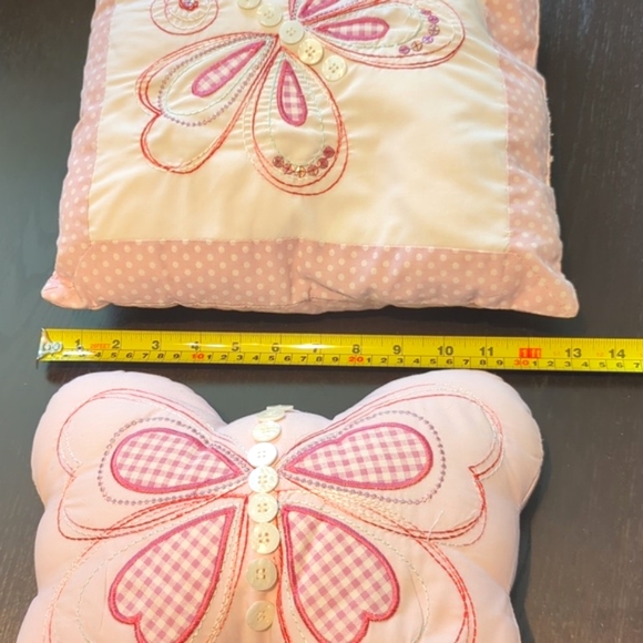 NEXT 2 girls cushions, pink, used but excellent condition, bedroom decoration - Picture 6 of 7
